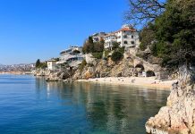 Rijeka Strand