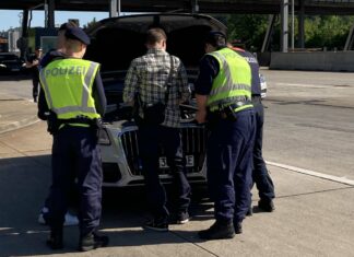 Schwerpunktkontrolle Polizei Spielfeld