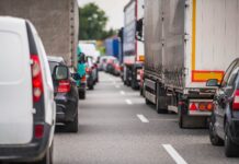 Stau auf der Autobahn